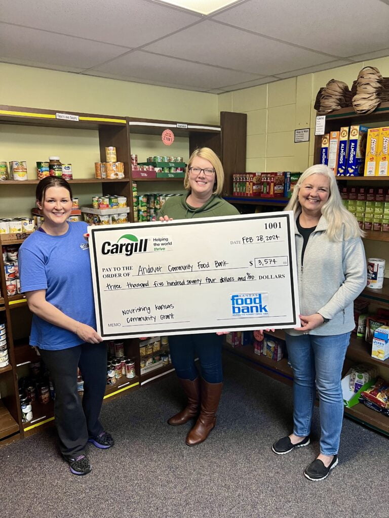 Andover Community Food Bank

Location: 1429 N Andover Rd, Andover
Households Served: 163
Grant Amount: $3,574

